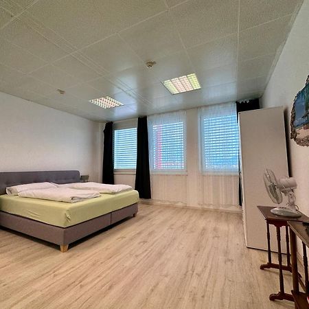 Kobra Room In Spielberg Spielberg Bei Knittelfeld Exteriör bild